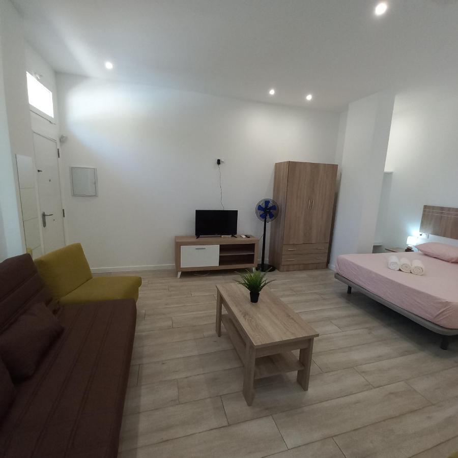 Апартаменти Malaga Velarde Center 3 Екстер'єр фото